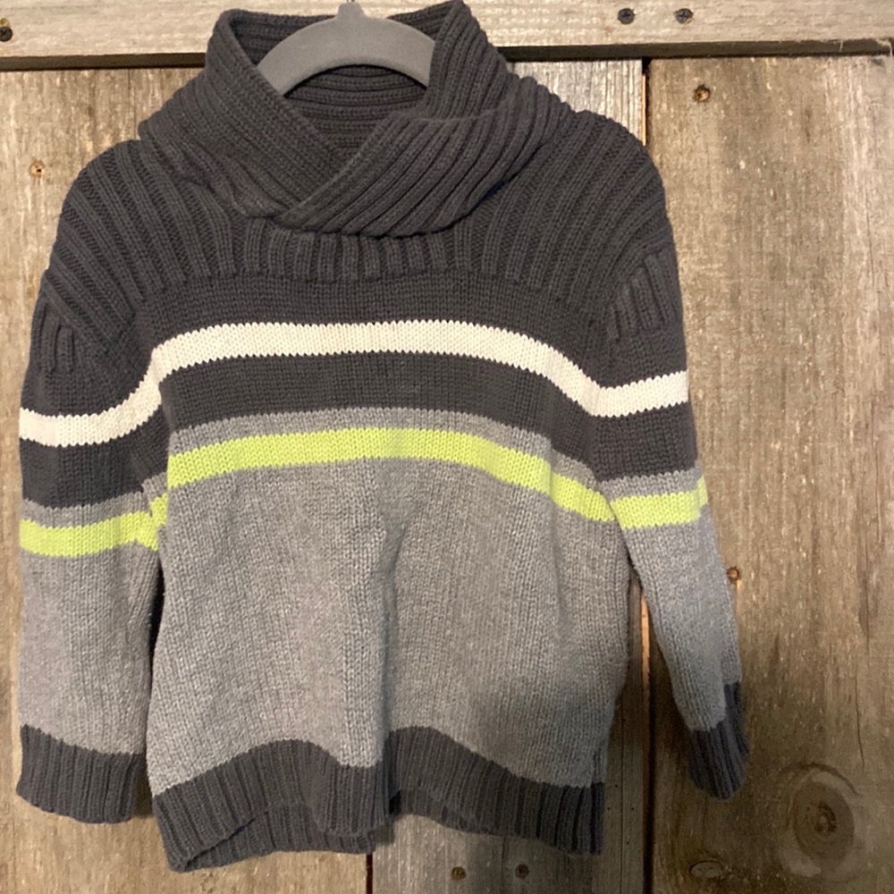 Genuine Kids long sleeve cable knit sweater